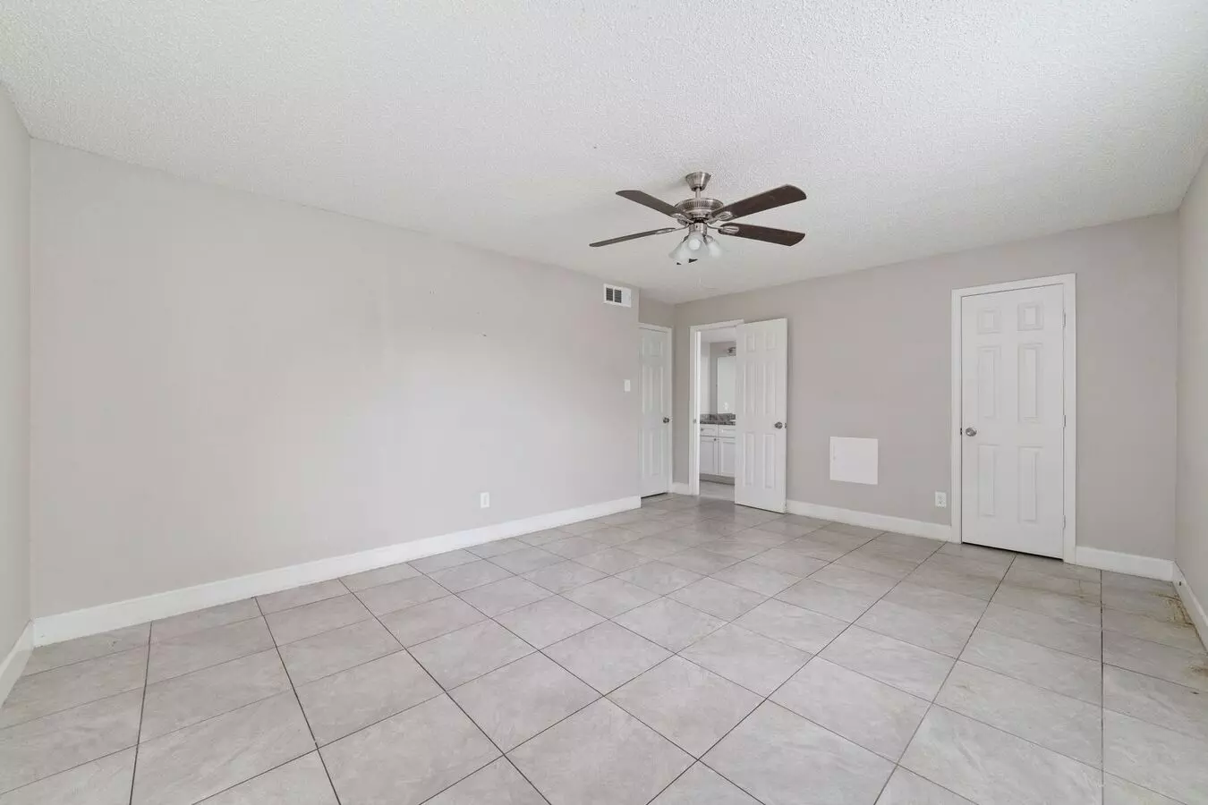 2 Beds • 2 Bath M-1 floor plan