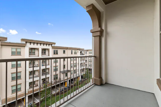 A1-Angelfish 13-1323 floor plan