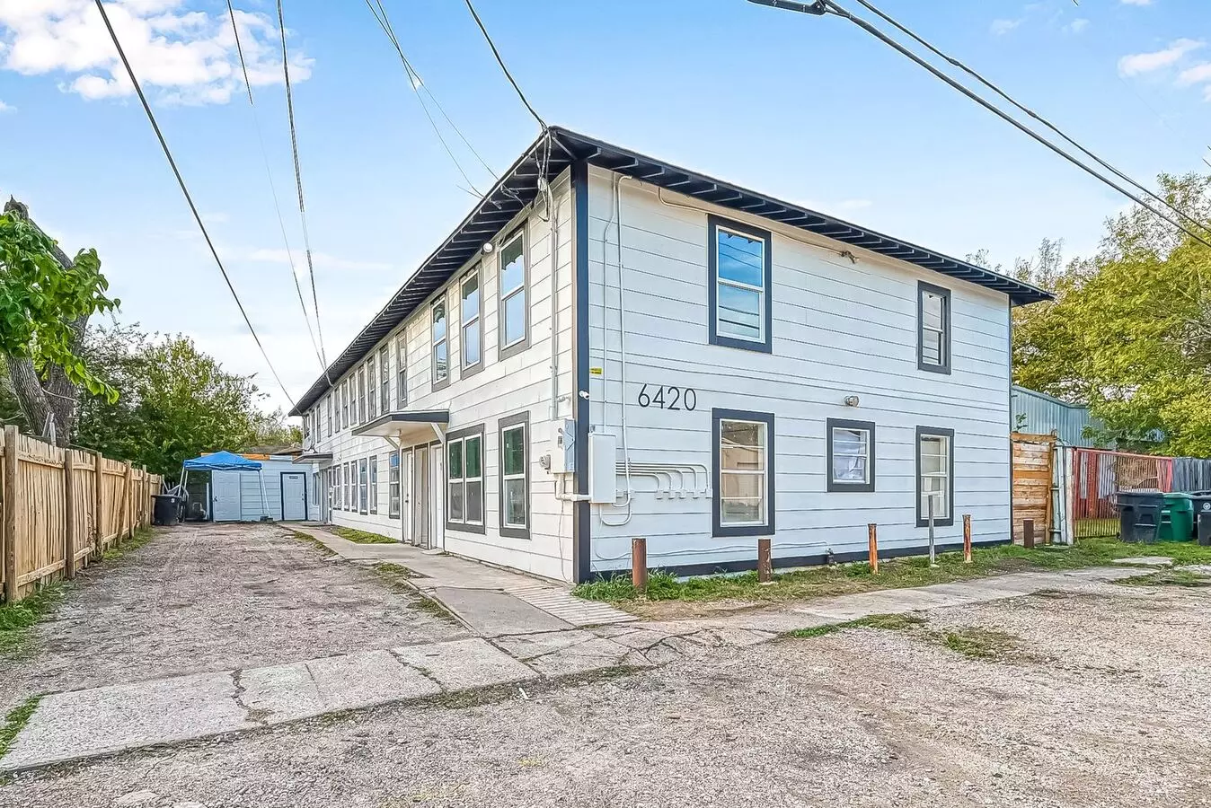 2 Beds • 1 Bath 4 floor plan