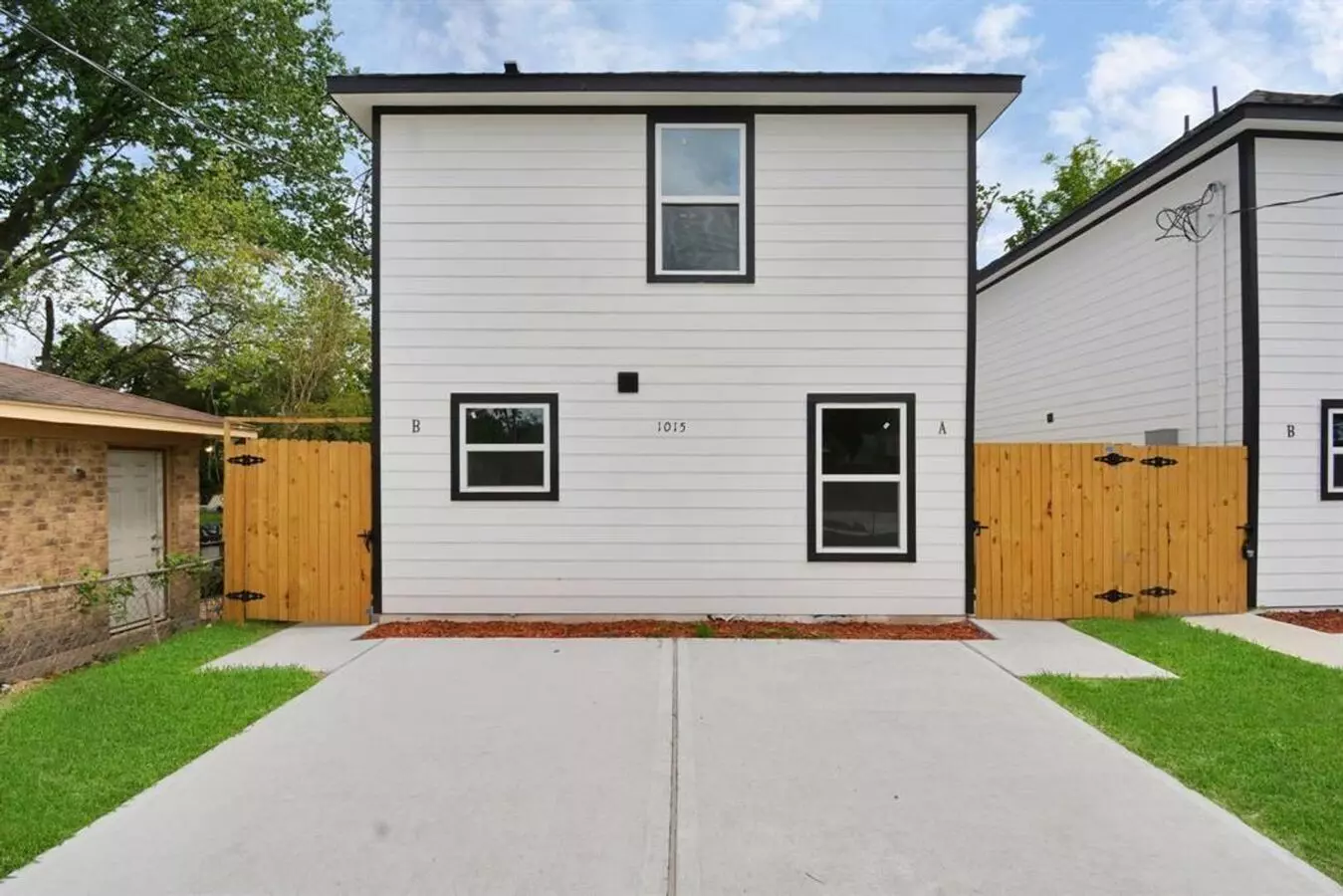 3 Beds • 2 Baths floor plan