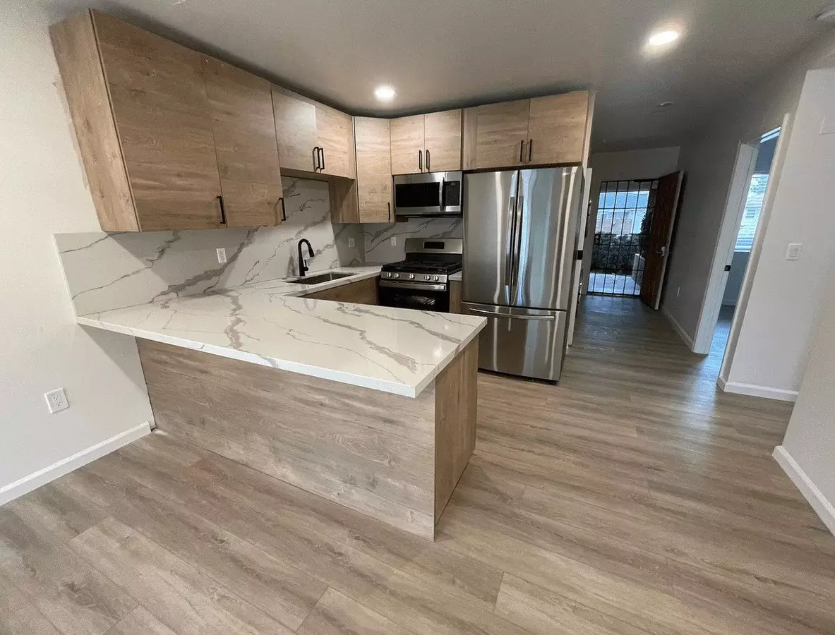5 Beds • 3 Bath floor plan