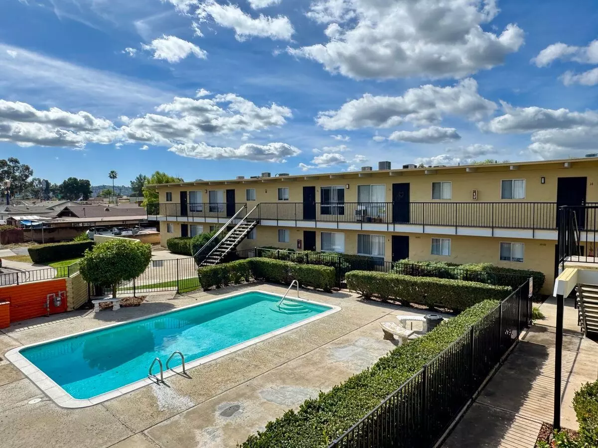 1 Bed • 1 Bath 10 floor plan