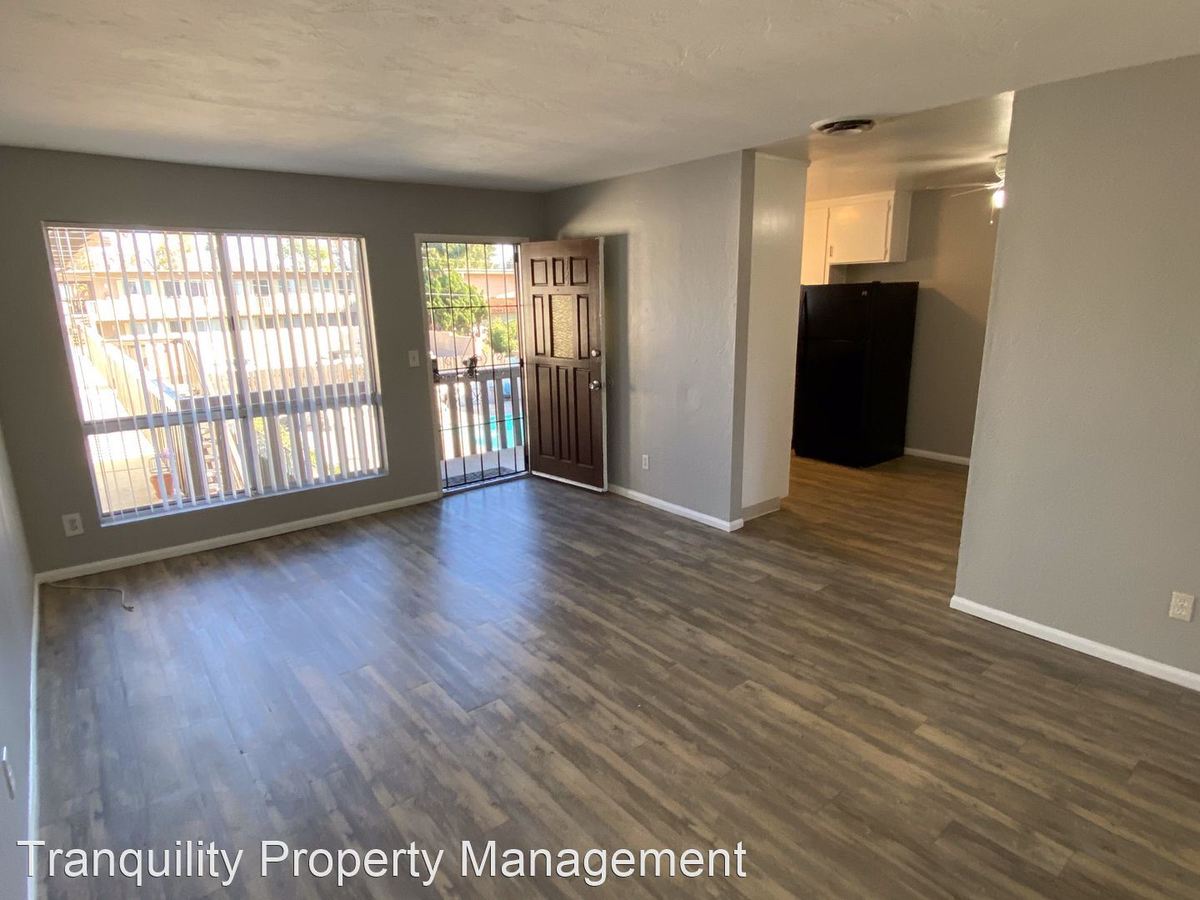 3 Beds • 1 Bath 14 floor plan