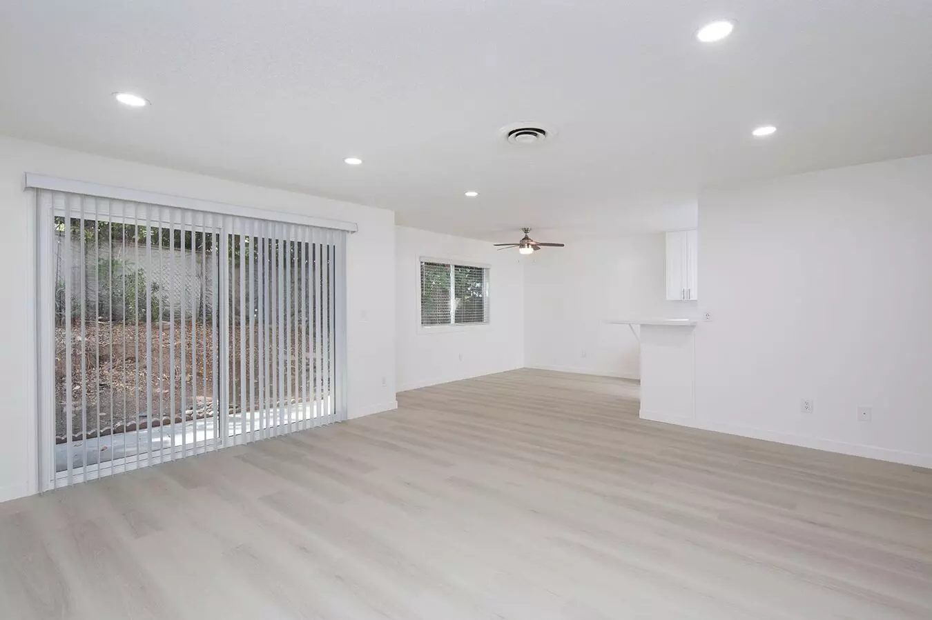 Unit 010 318 floor plan