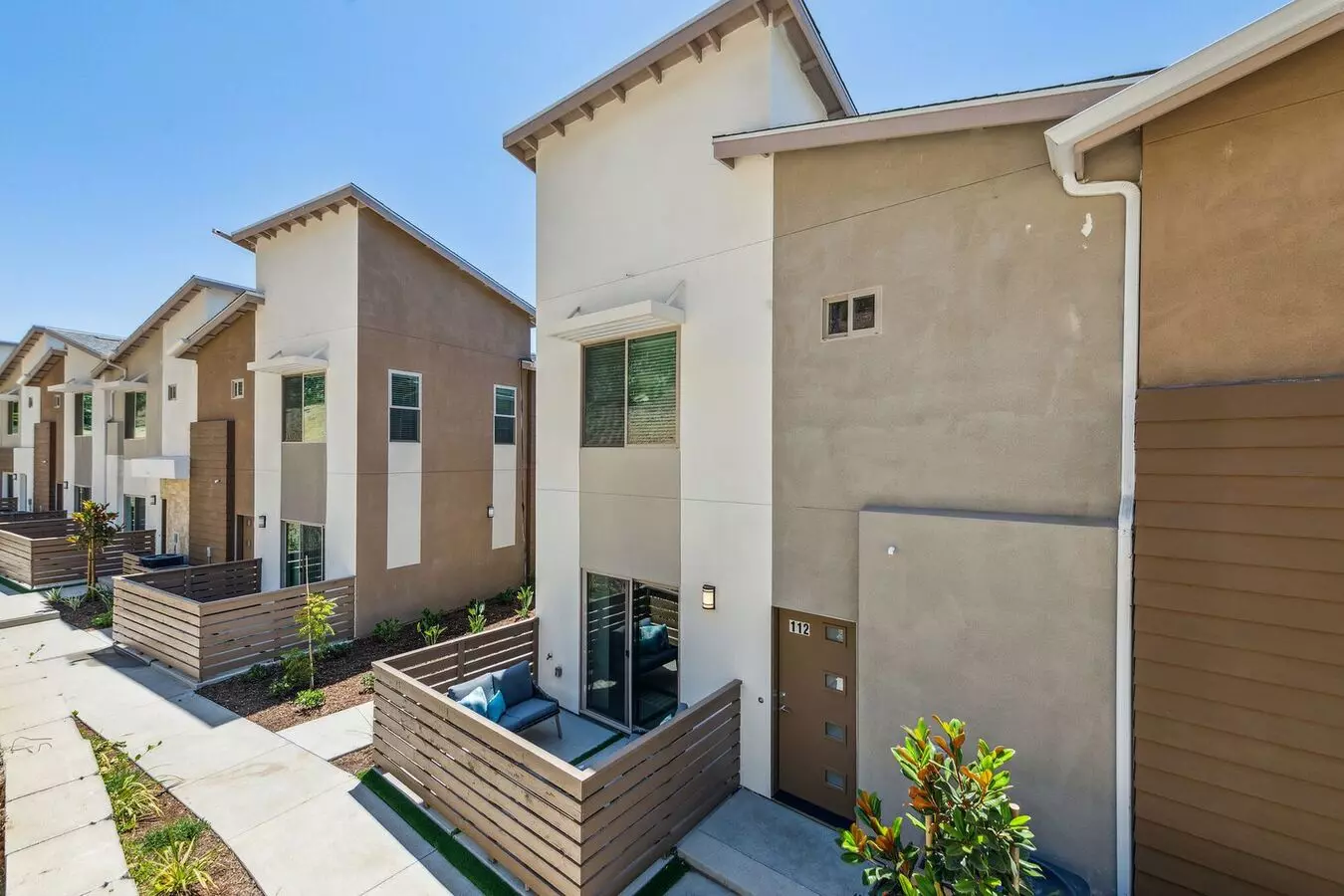 2 Beds • 2 Bath 1464-133 floor plan