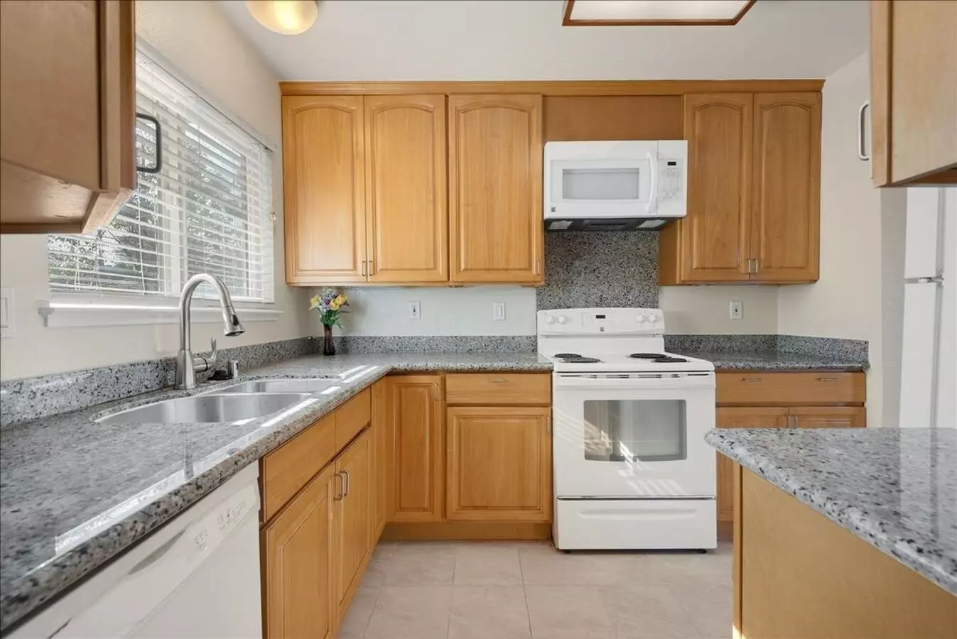 3 Beds • 2 Bath floor plan