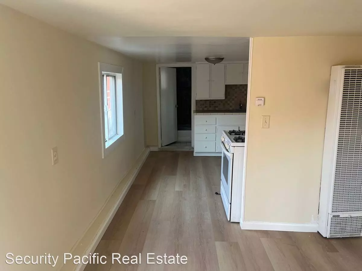 3 Beds • 1 Bath floor plan