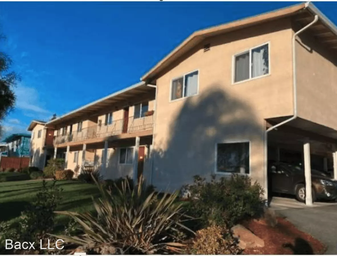 1 Bed • 1 Bath 4 floor plan