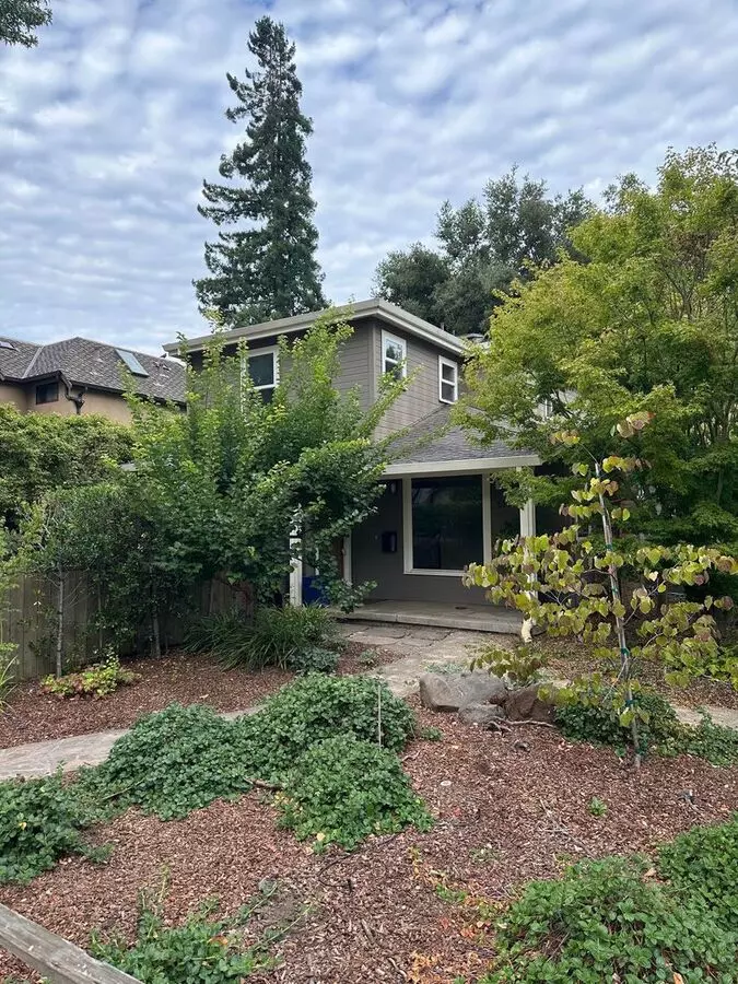 4 Beds • 3 Bath - floor plan