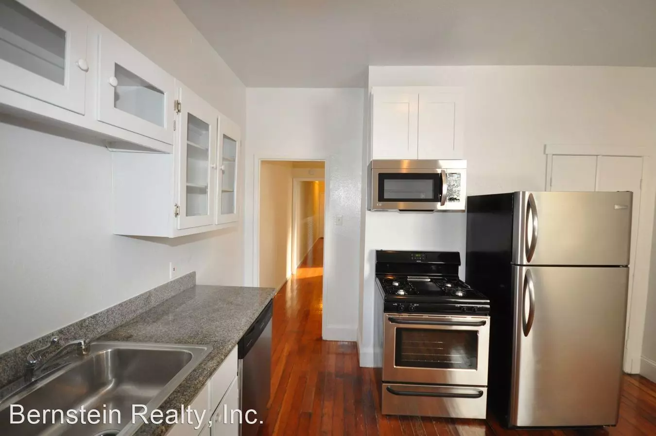 2 Beds • 1 Bath floor plan