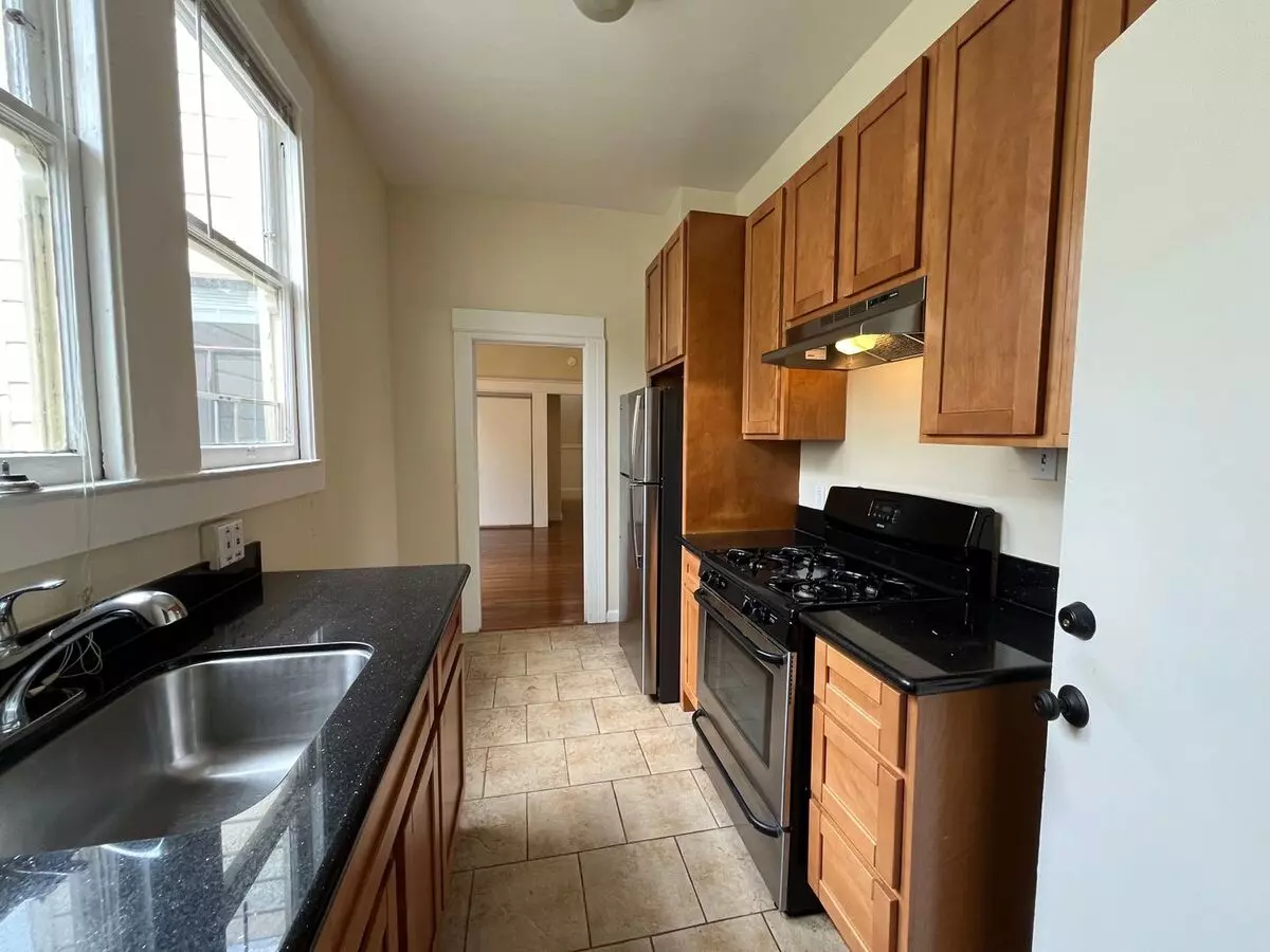 2 Beds • 1 Bath 12 floor plan