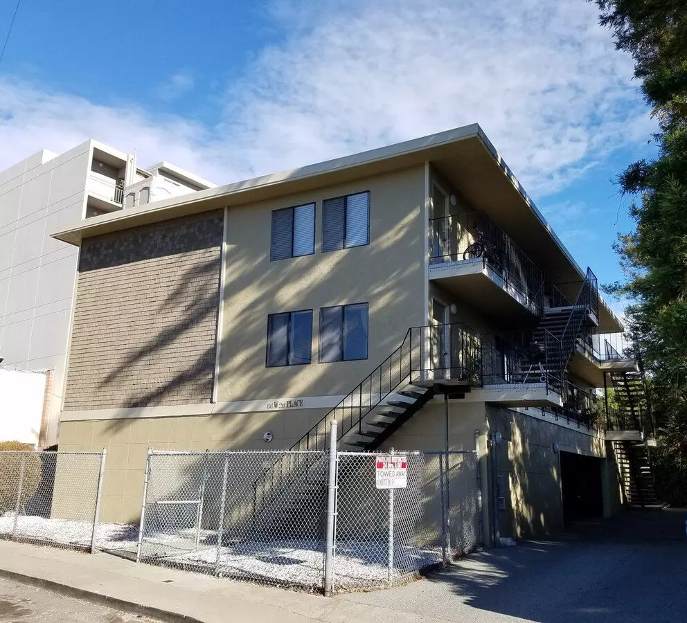 2 Beds • 1 Bath 6 floor plan