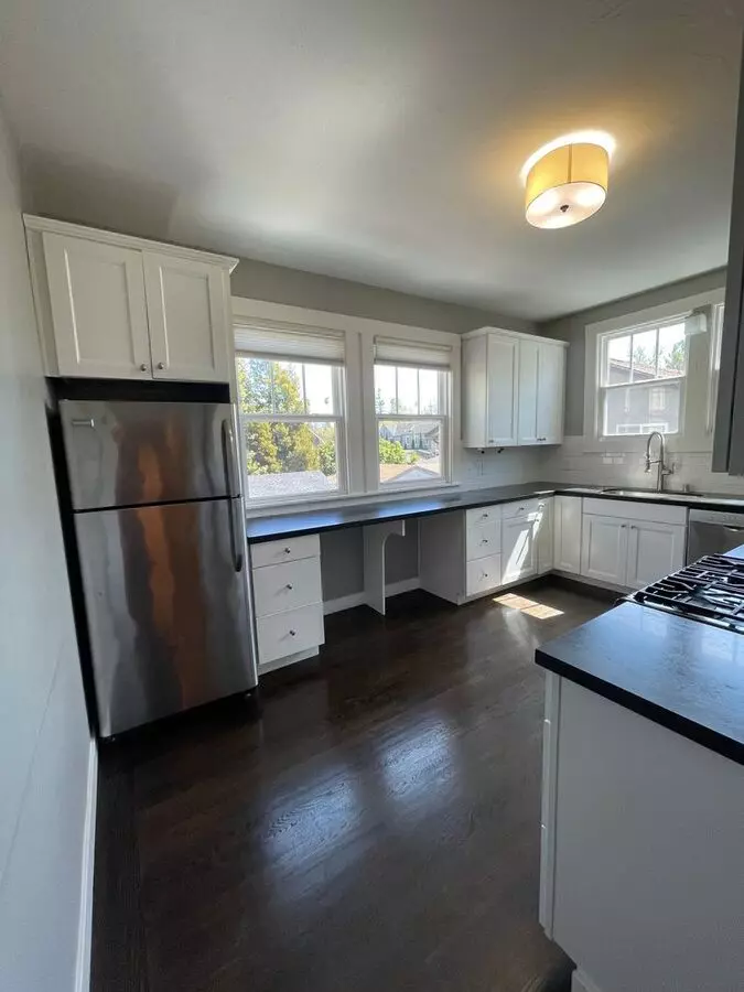 1 Bed • 1 Bath 2 floor plan