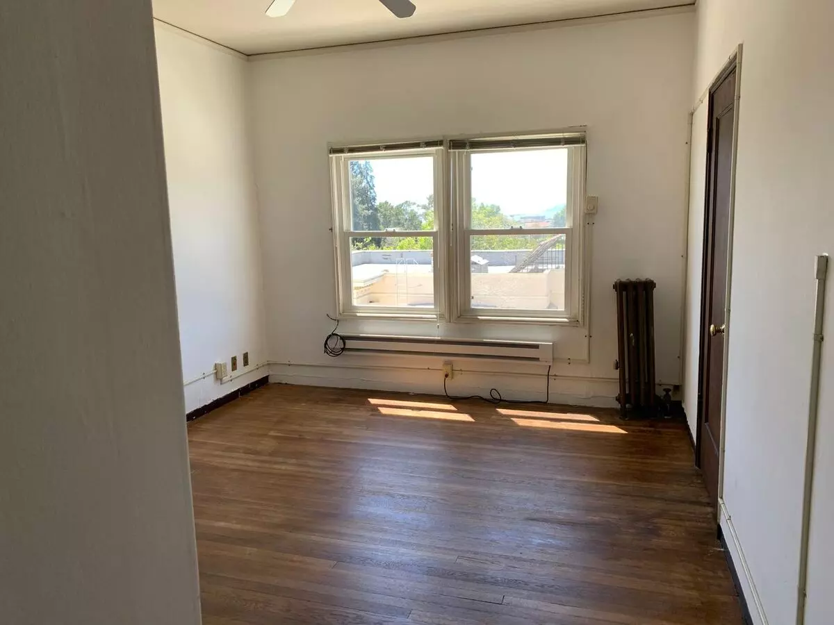 Studio, 1 Bath Model floor plan