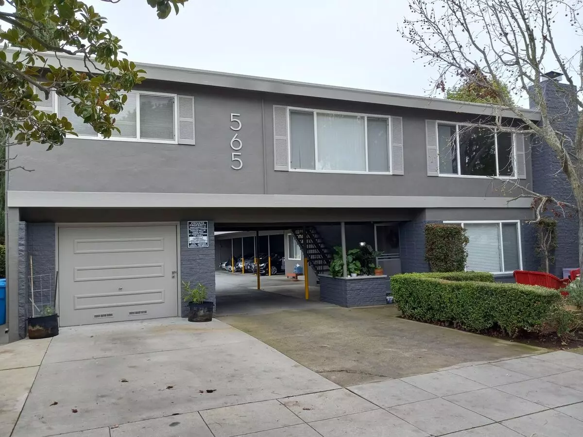 1 Bed • 1 Bath 7 floor plan