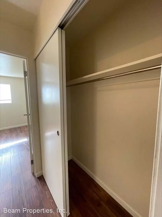 1 Bed • 1 Bath 4 floor plan