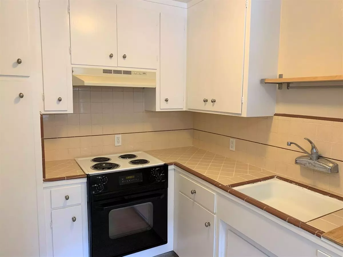 1 Bed • 1 Bath 11 floor plan