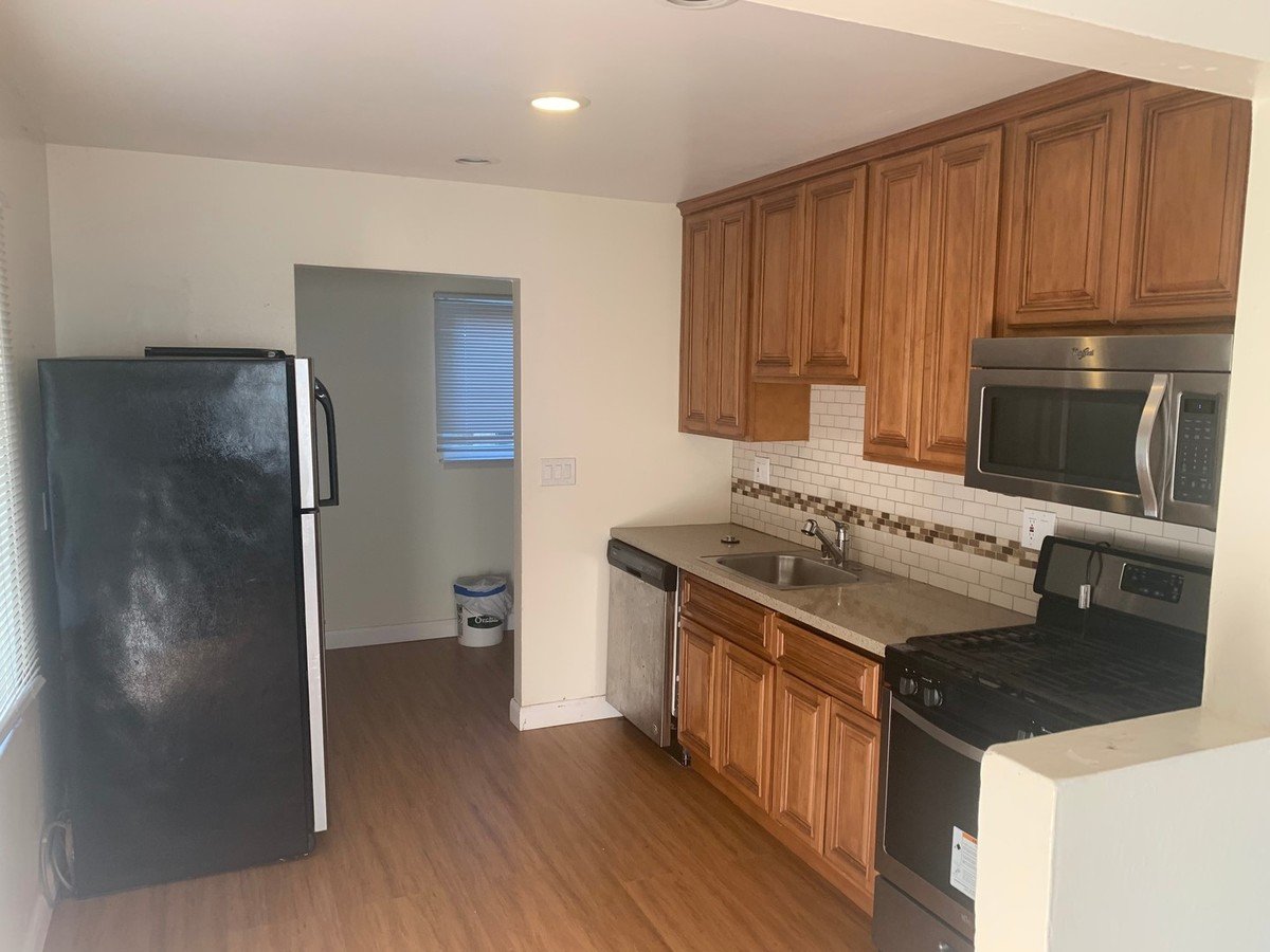 2 Beds • 1 Bath floor plan