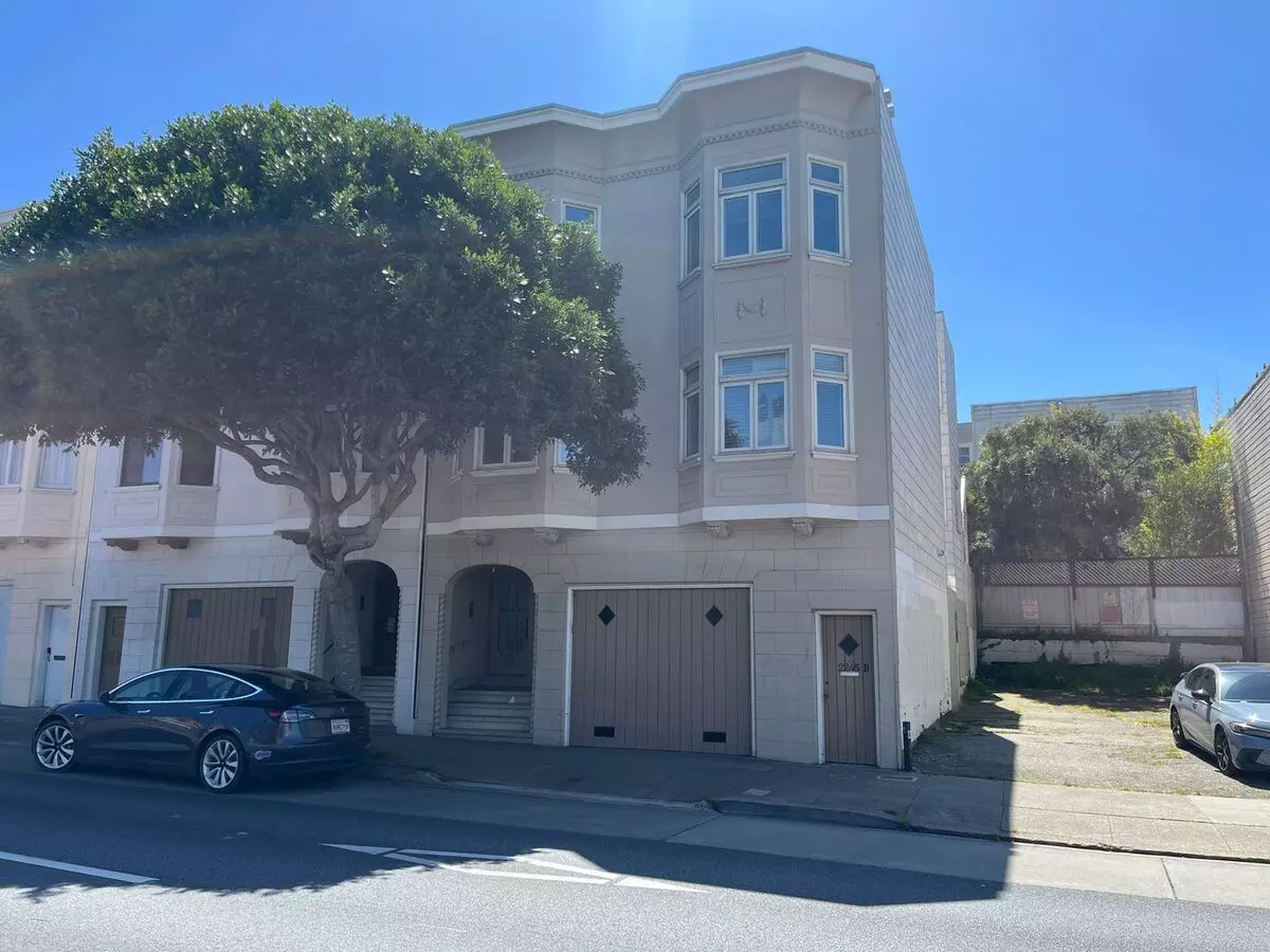 2 Beds • 1 Bath 2245 floor plan