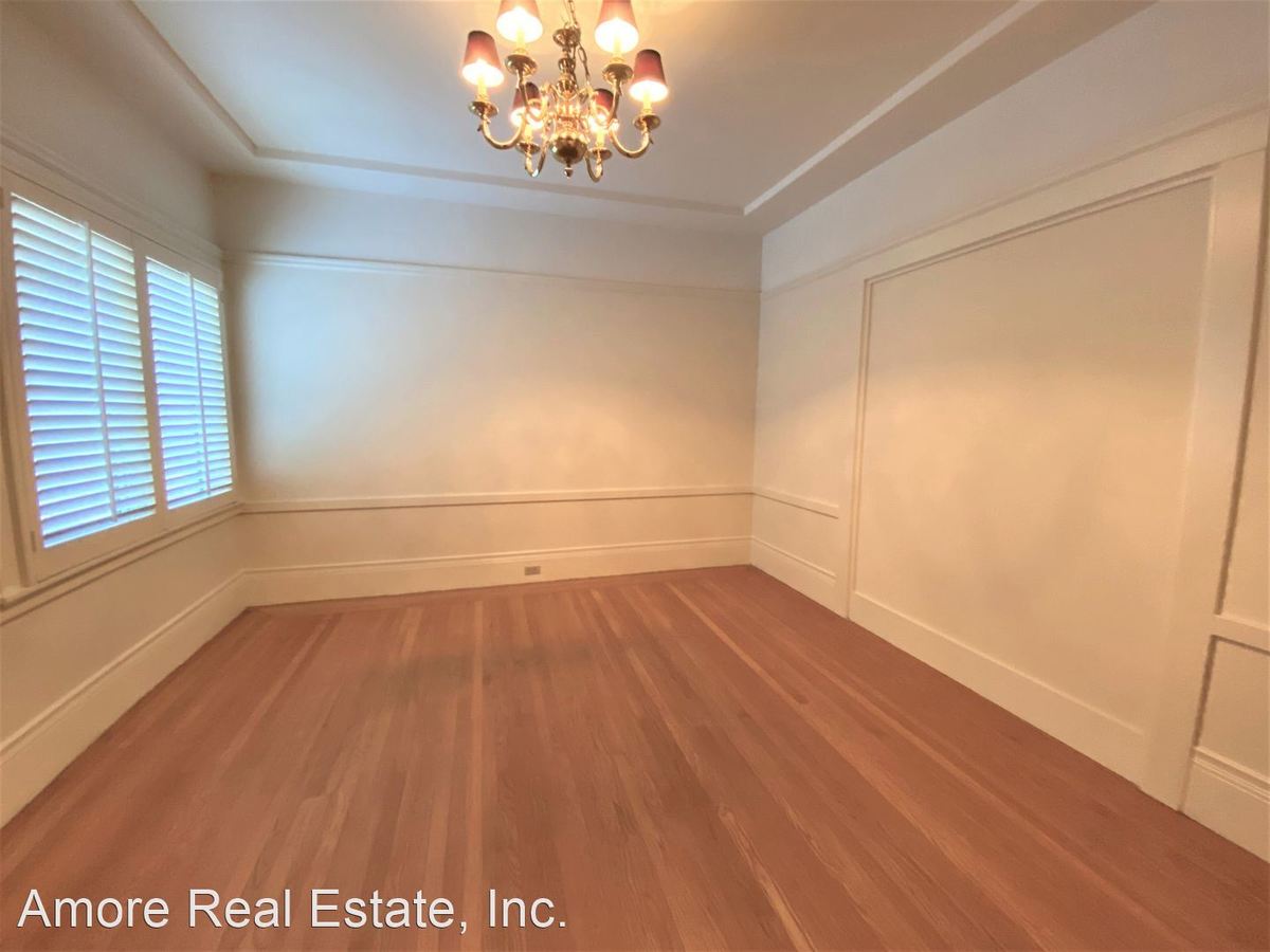 3 Beds • 1 Bath floor plan