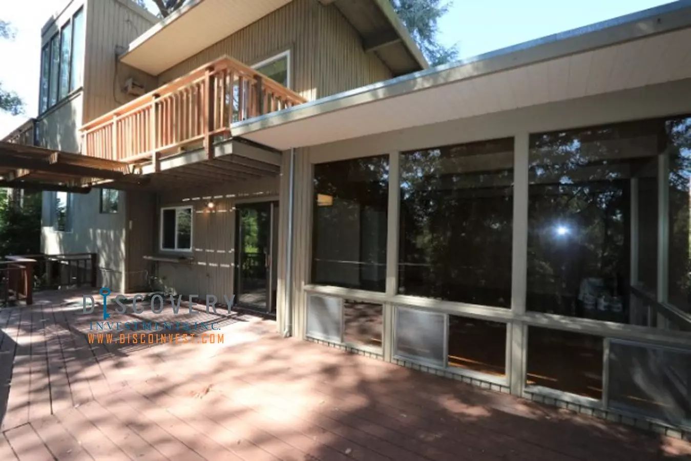3 Beds • 2 Bath - floor plan