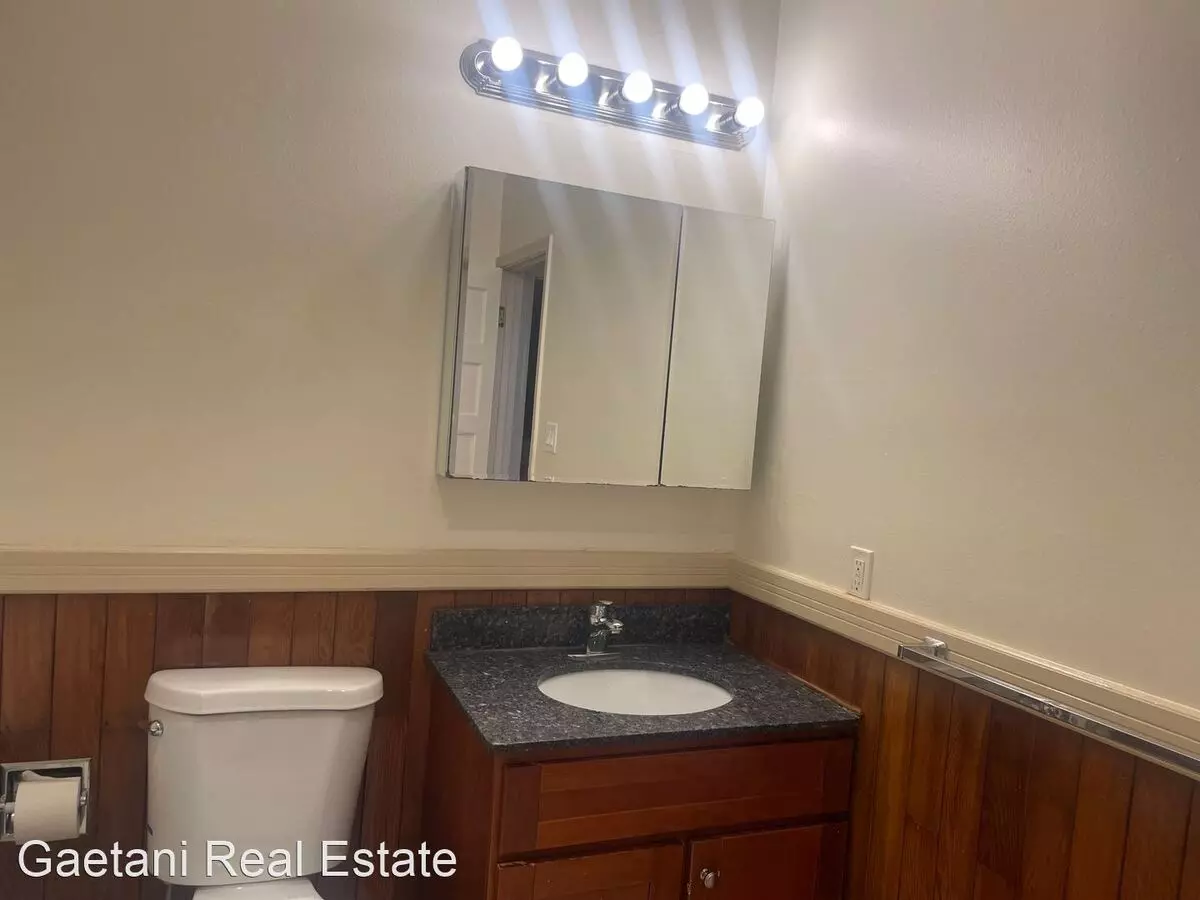 1 Bed • 1 Bath 301 floor plan