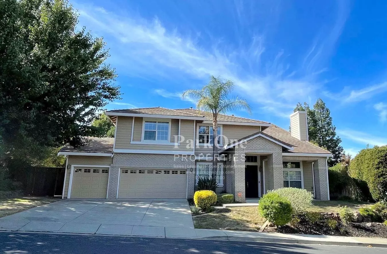 5 Beds • 3 Bath floor plan