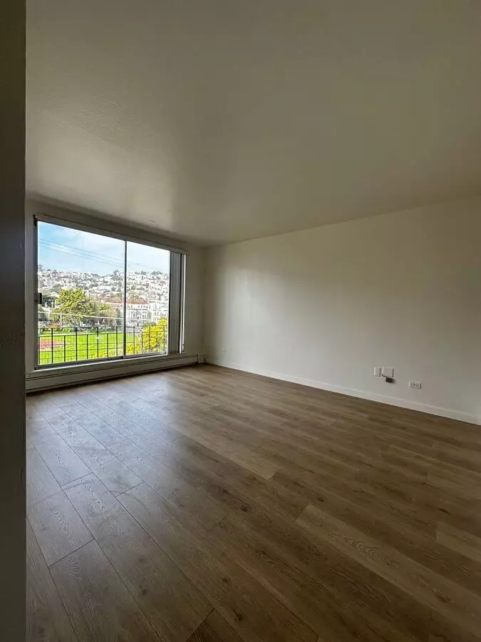 1BR/1BA 04 floor plan
