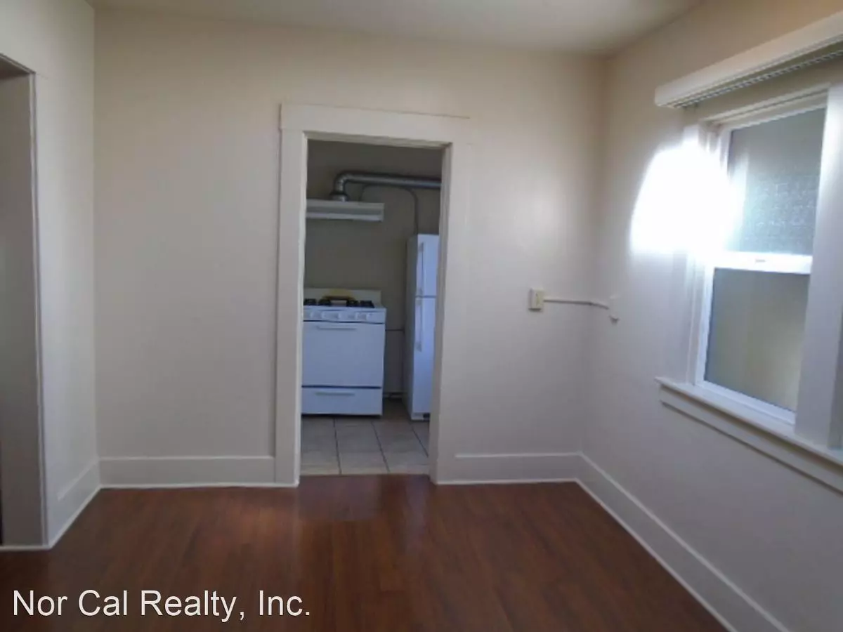 Studio · 1 ba · 400 sqft floor plan