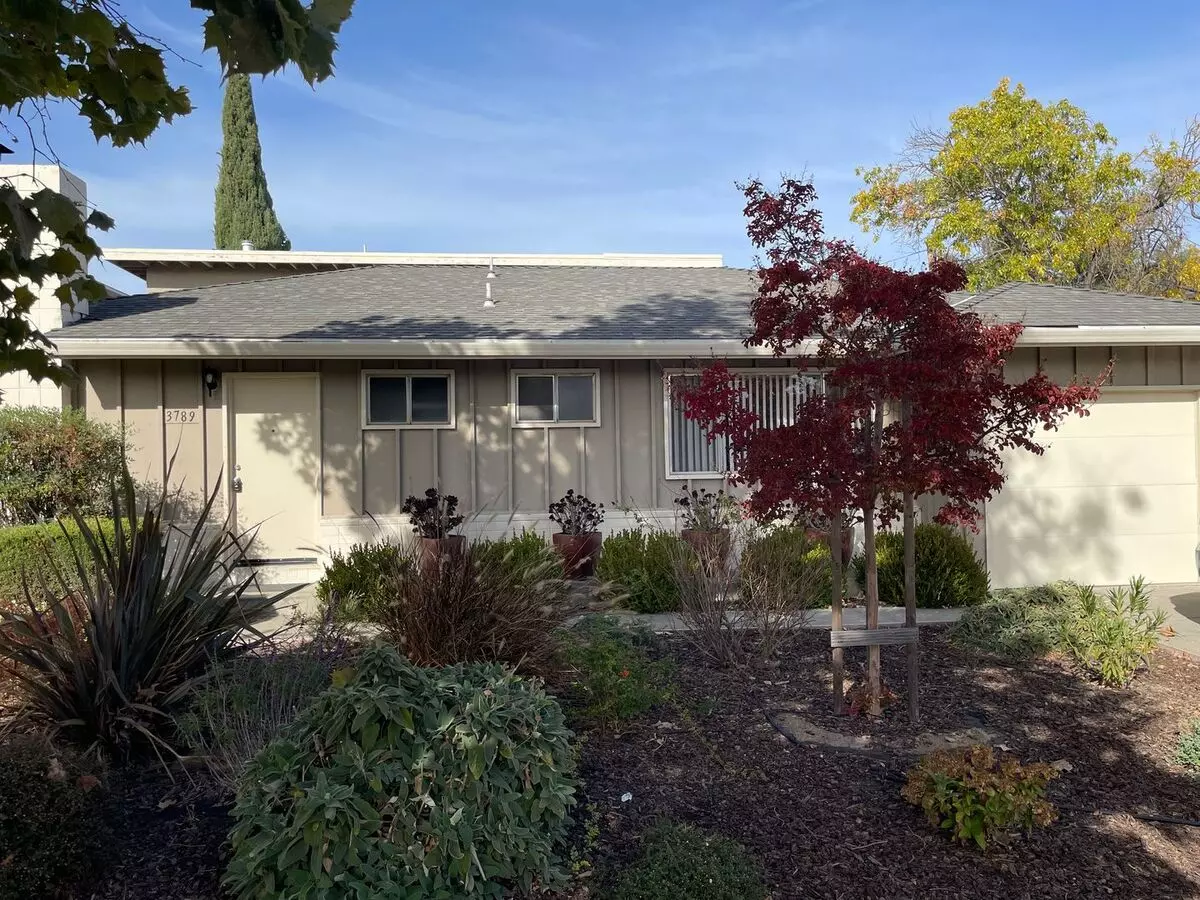 3 Beds • 2 Bath 1 floor plan