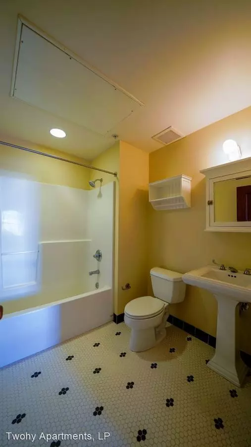 Studio • 1 Bath floor plan