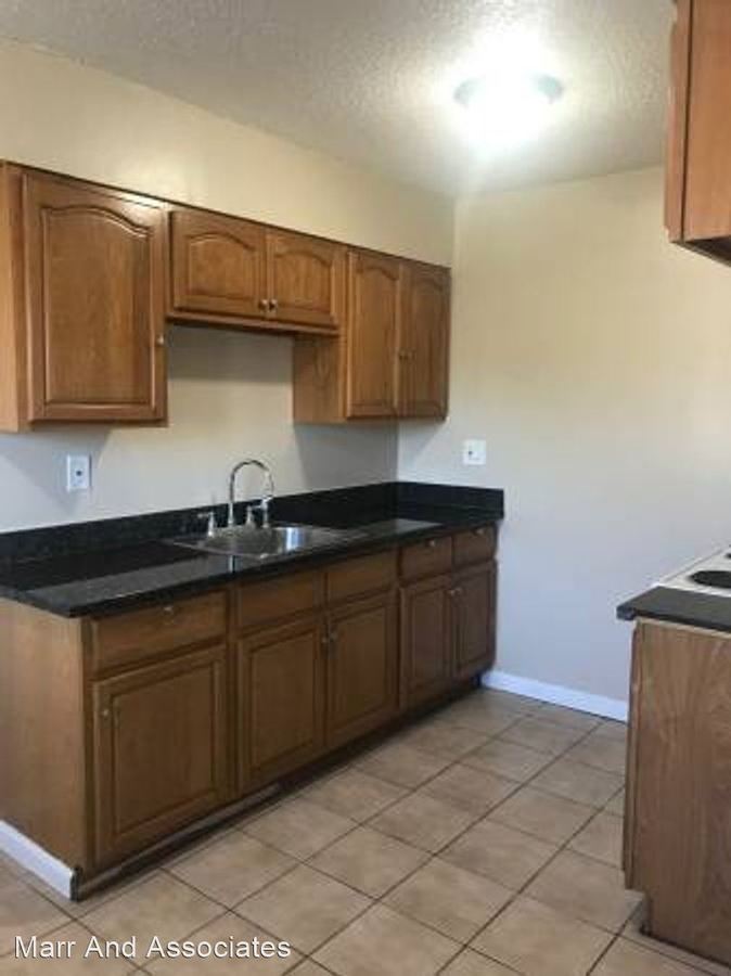 1 Bed • 1 Bath 302 floor plan