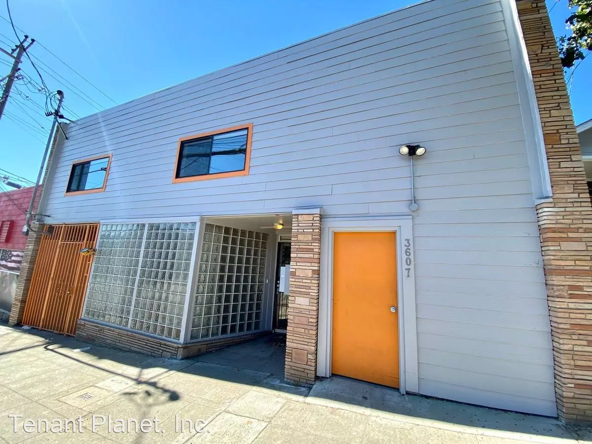 2 Beds • 1 Bath 2 floor plan