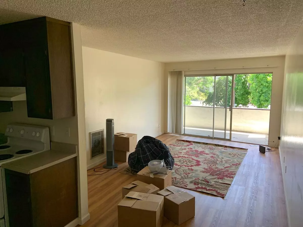 2 Beds, 2 Baths Model floor plan