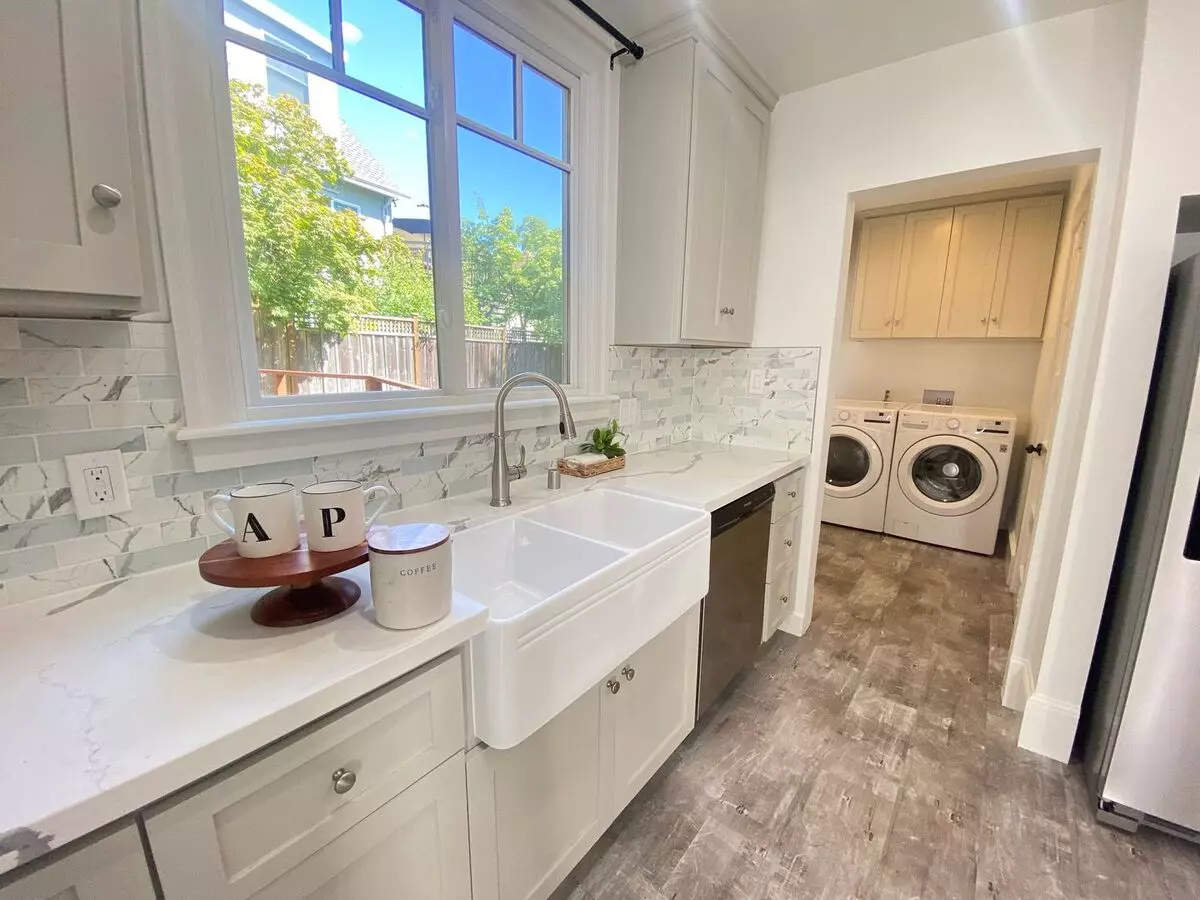 3 Beds • 2 Bath floor plan