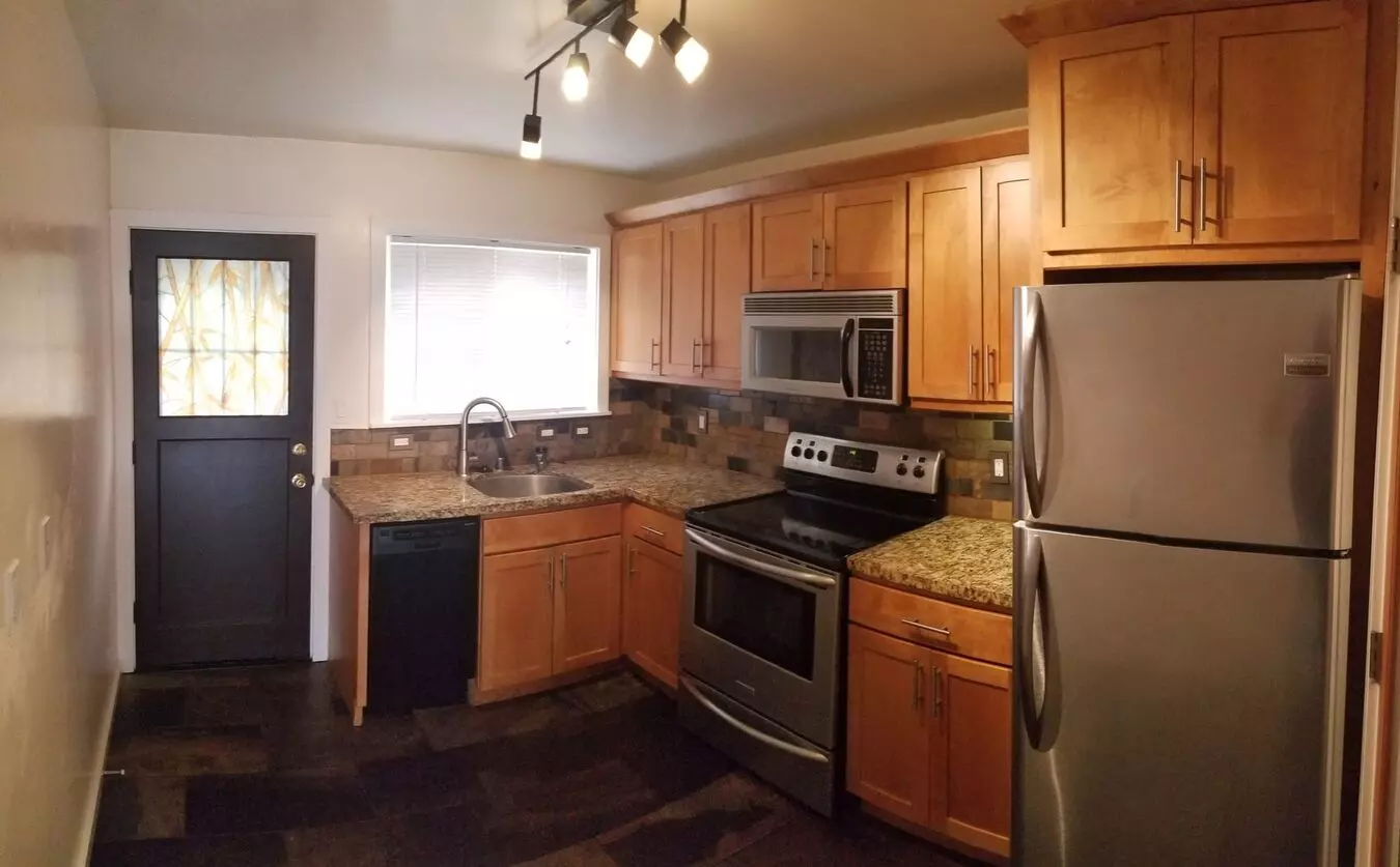 2 Beds • 1 Bath 36 floor plan