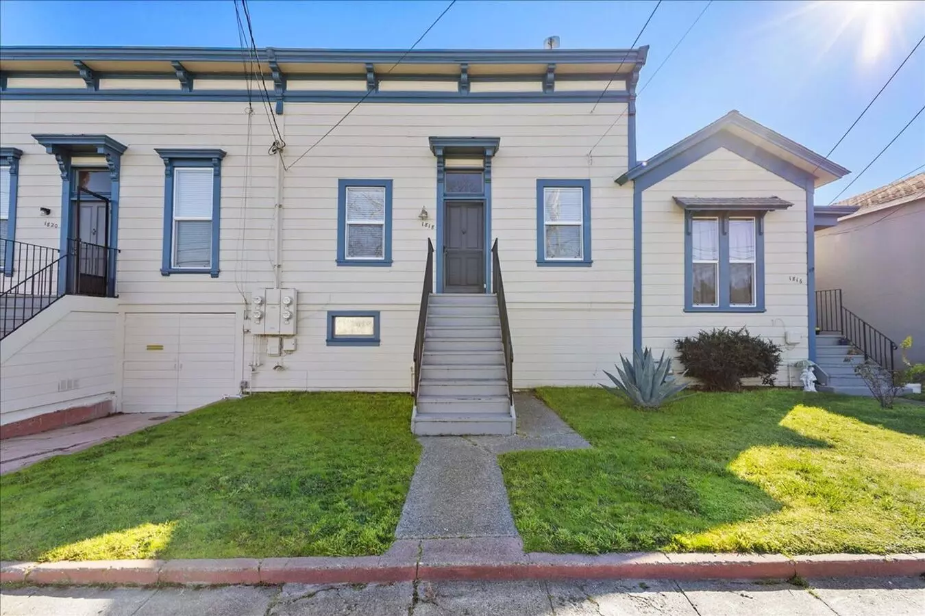 2 Beds • 1 Bath floor plan