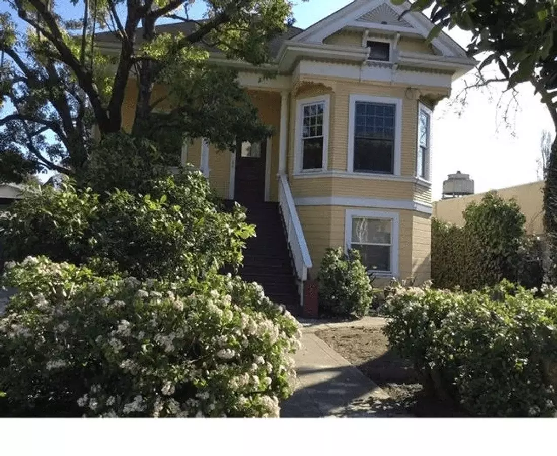 3 Beds • 2 Bath 1 floor plan