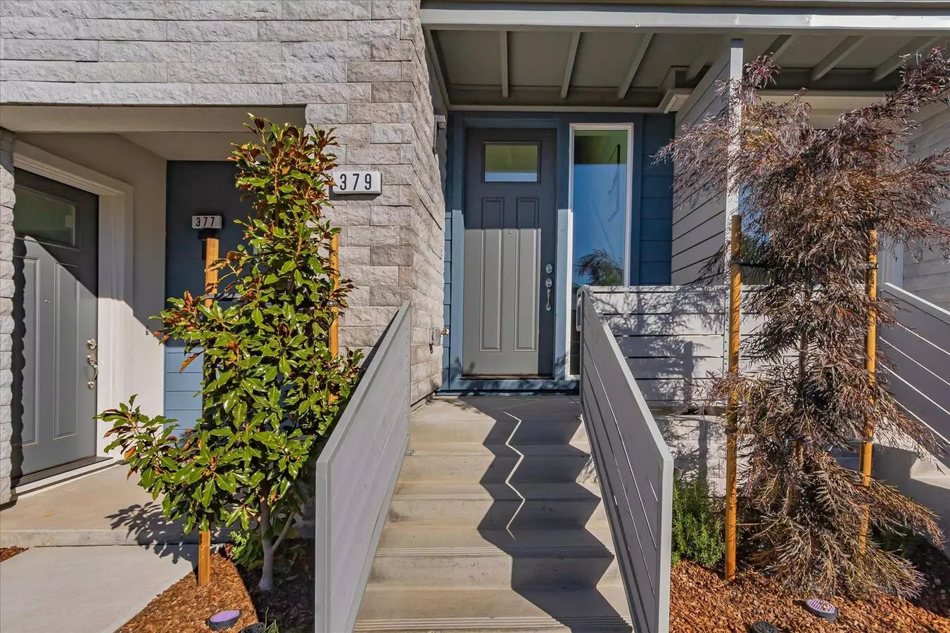 3 Beds • 3 Bath floor plan