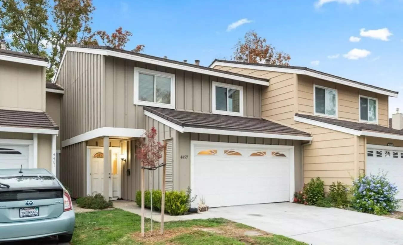 4 Beds • 2 Bath floor plan