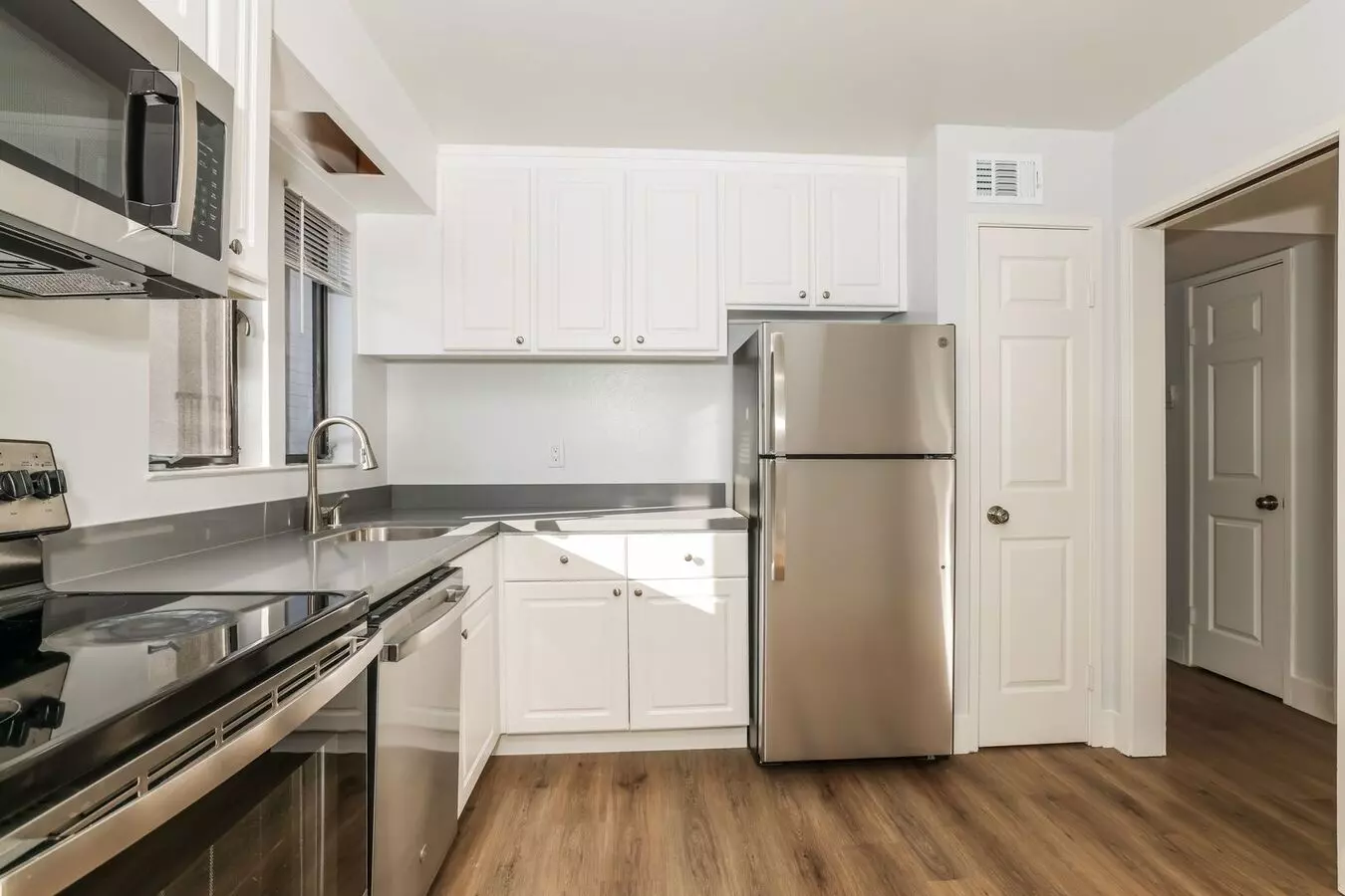 2 Beds • 2 Bath floor plan