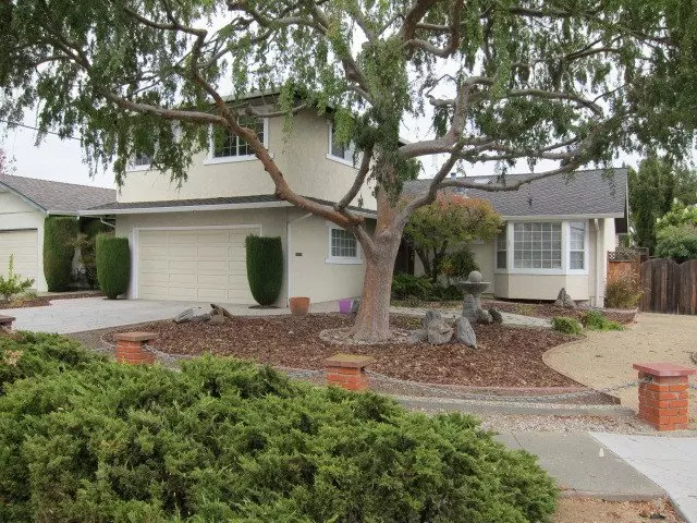 5 Beds • 3 Bath floor plan