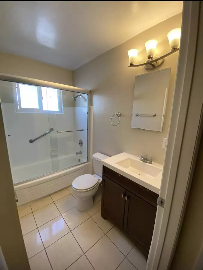 1 Bed 1 Bath floor plan