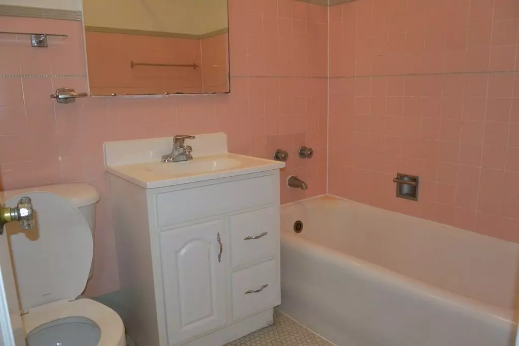 1 Bed • 1 Bath 10 floor plan