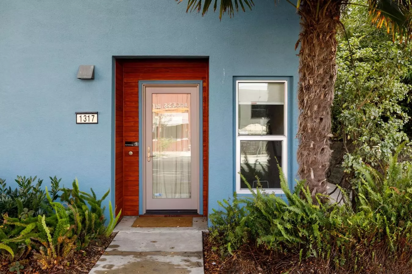 2 Beds • 2 Bath floor plan