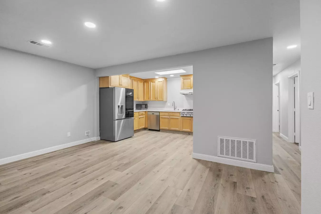 3 Beds • 2 Bath floor plan