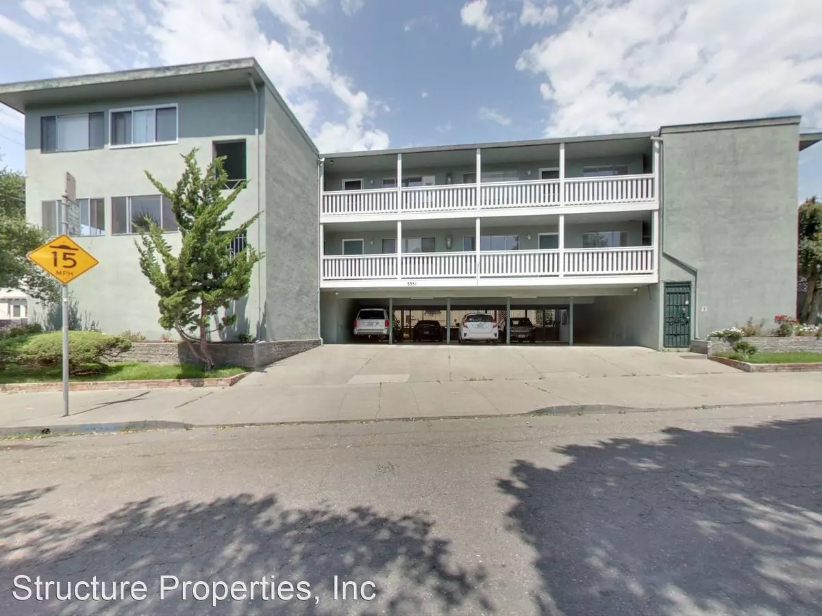 2 Beds • 1 Bath 5 floor plan