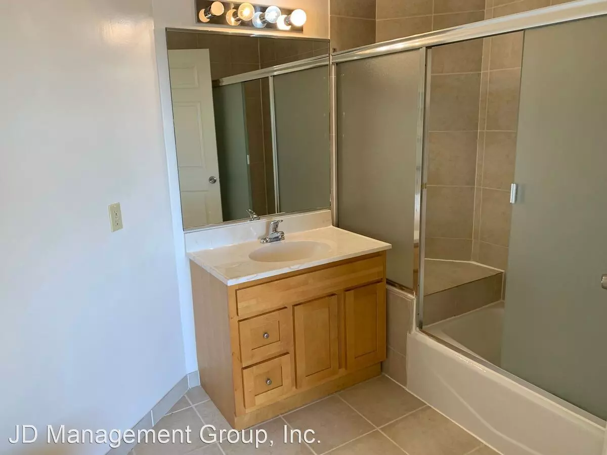 3 Beds • 2 Bath floor plan