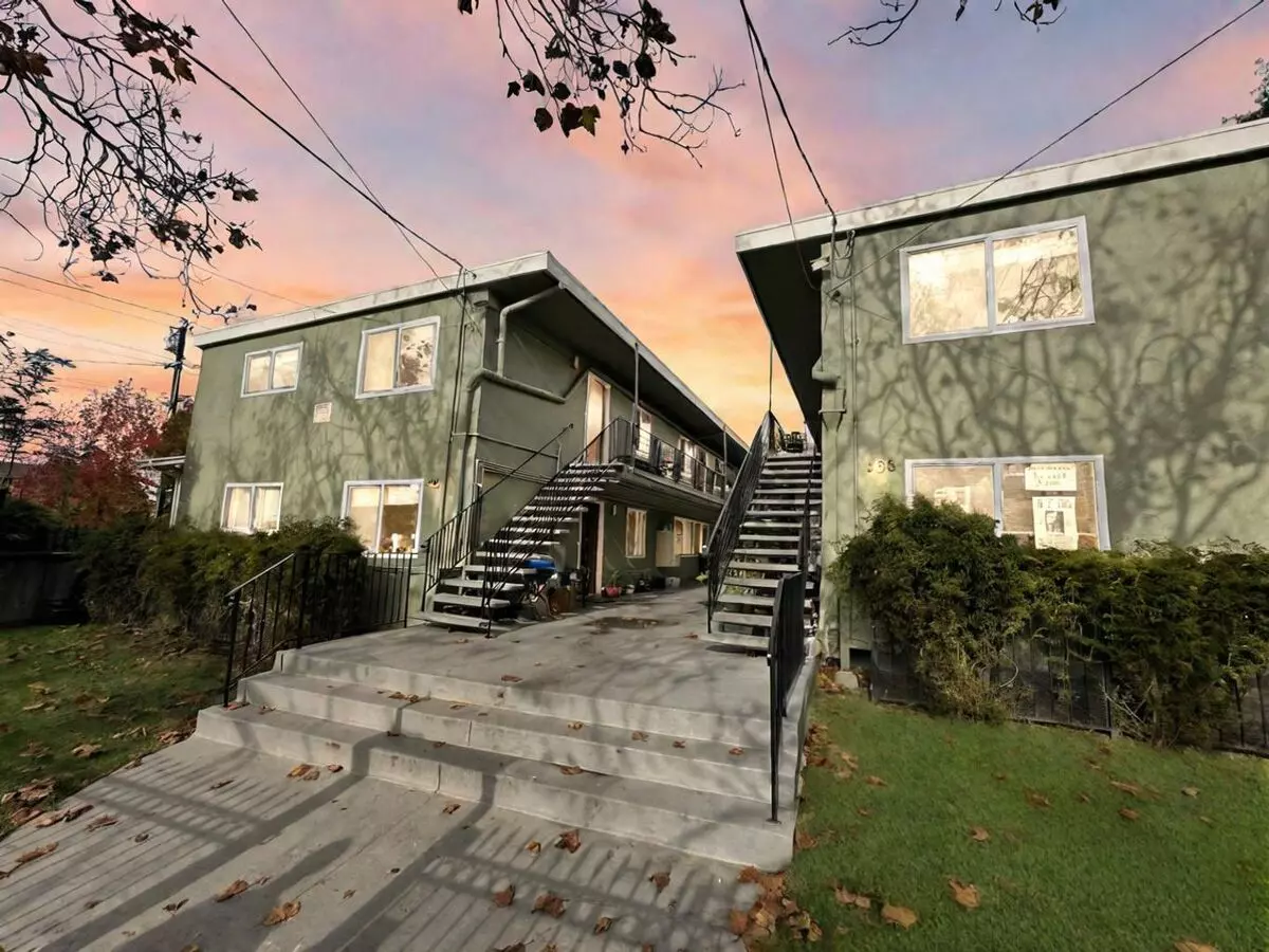 2 Beds • 1 Bath 2 floor plan