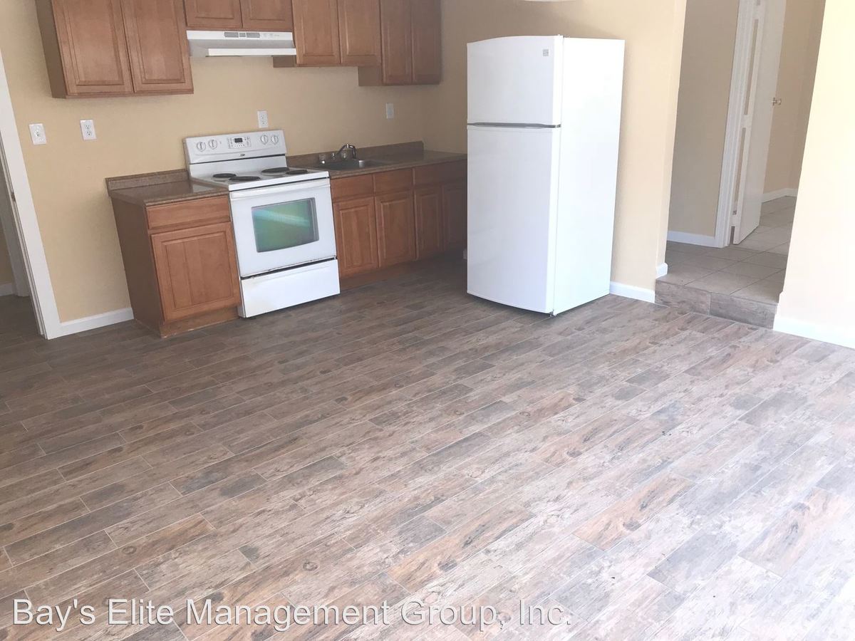 3 Beds • 1 Bath floor plan